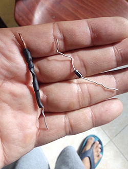 Modifikasi pompa bensin elektrik dengan menambahkan diode
